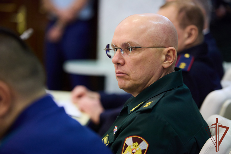 Командующий Восточным округом Росгвардии принял участие в заседании Совета Дальневосточного федерального округа