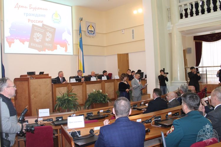 В Улан-Удэ прошло награждение детей-героев   