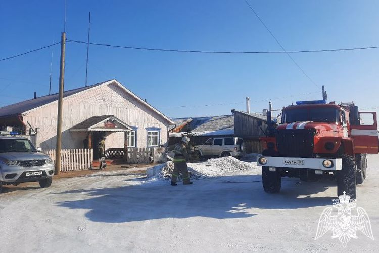 В Бурятии прошли совместные пожарно-тактические учения росгвардейцев и пожарных