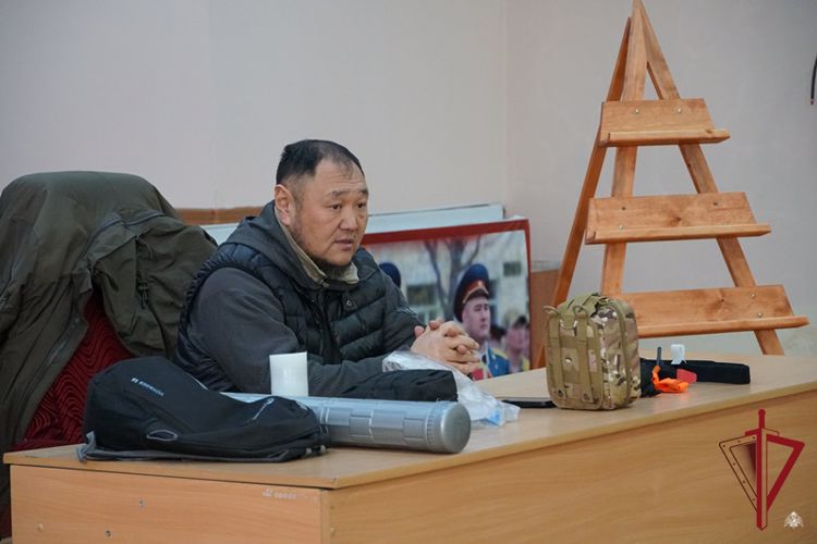 Занятия по тактической медицине прошли для росгвардейцев в Улан-Удэ