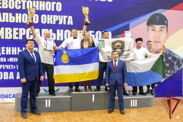Чемпионат ДФО по универсальному бою памяти сотрудника ОМОН Росгвардии Агвана-Жамсы Банзанова прошел в Улан-Удэ