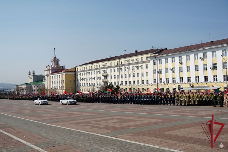 В Улан-Удэ росгвардейцы приняли участие в Параде Победы