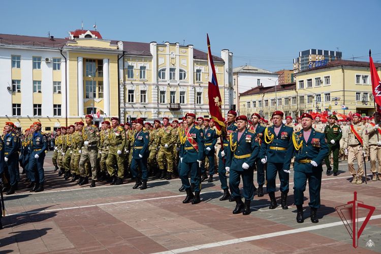 В Улан-Удэ росгвардейцы приняли участие в Параде Победы