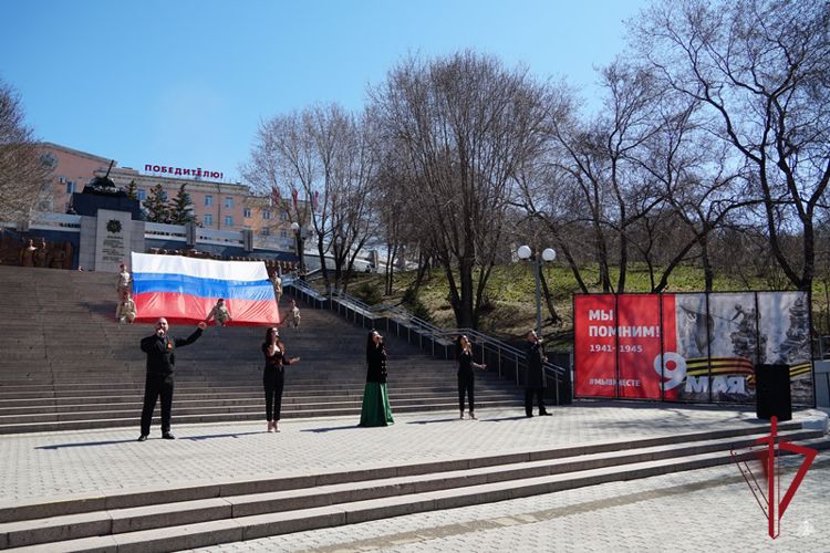 В Улан-Удэ росгвардейцы поддержали велопробег «Звезда Победы»