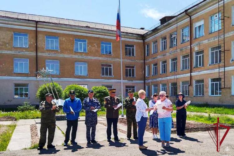 В Бурятии росгвардейцы приняли участие в патриотической игре