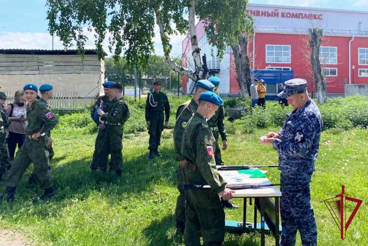 В Бурятии росгвардейцы приняли участие в патриотической игре