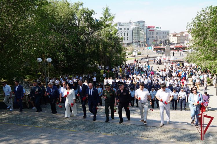 Росгвардейцы Бурятии приняли участие в патриотической акции «Свеча памяти»