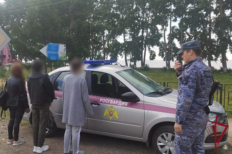 В Бурятии росгвардейцы нашли подростков, сбежавших из социального учреждения в Северобайкальске
