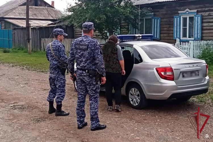 В Бурятии сотрудники вневедомственной охраны Росгвардии задержали подозреваемую в краже
