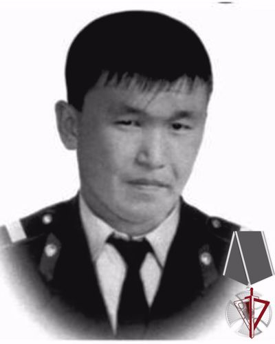 В Бурятии почтили память сотрудника вневедомственной охраны, погибшего при исполнении