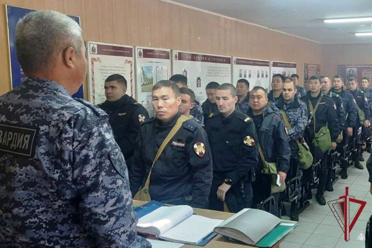 В Улан-Удэ почтили память погибшего сотрудника вневедомственной охраны