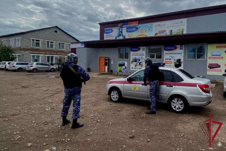 В Бурятии росгвардейцы предотвратили проникновение на охраняемый объект