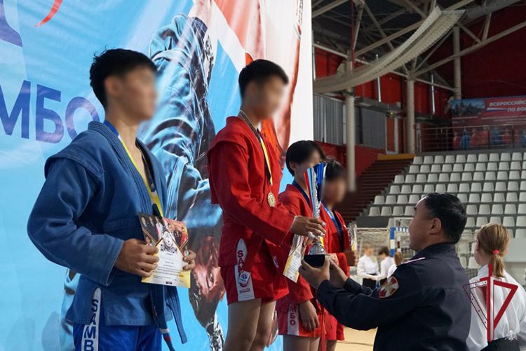 В Улан-Удэ прошел турнир по самбо памяти росгвардейца Амгалана Санжиева