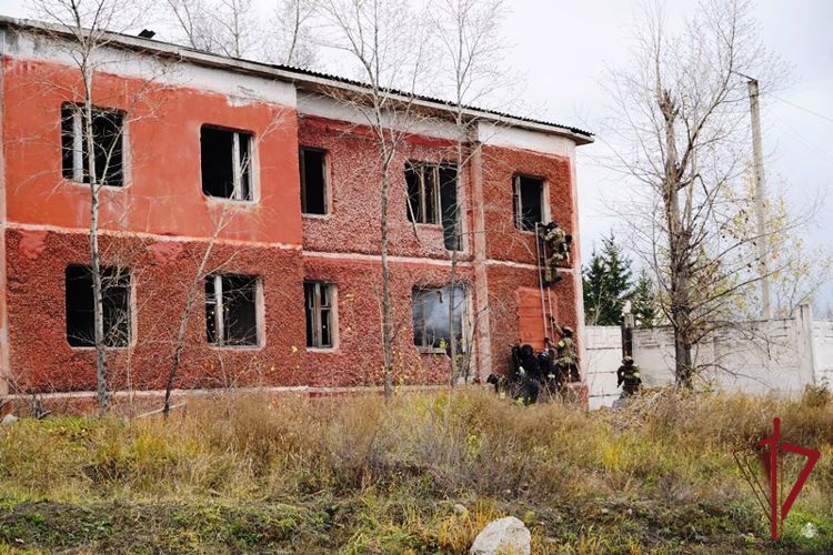 В Бурятии прошли тактико-специальные учения Росгвардии