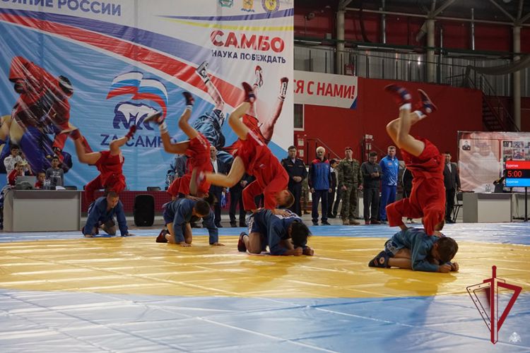 В Улан-Удэ прошел турнир по самбо памяти росгвардейца Амгалана Санжиева