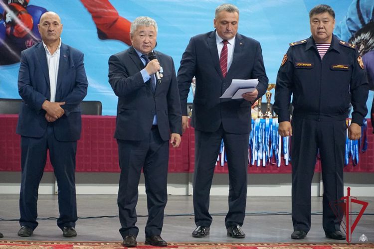 В Улан-Удэ прошел турнир по самбо памяти росгвардейца Амгалана Санжиева