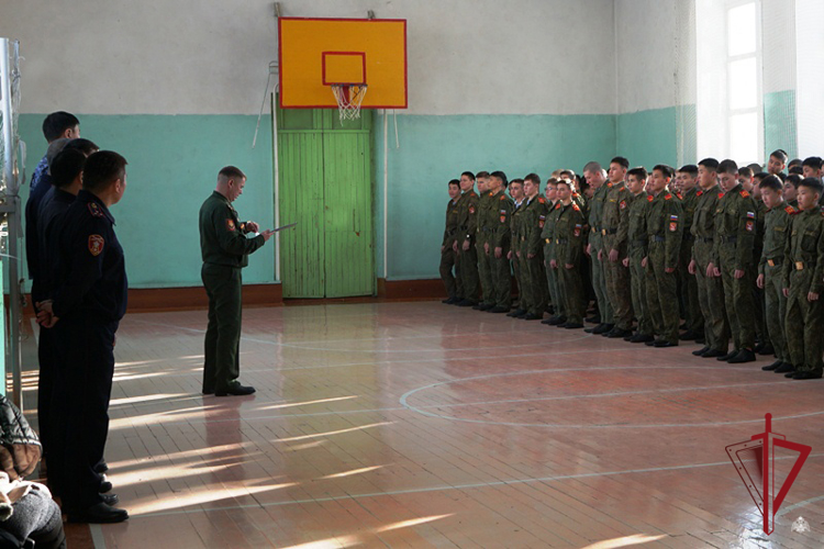 Военно-спортивные игры памяти сотрудника вневедомственной охраны прошли в Улан-Удэ 