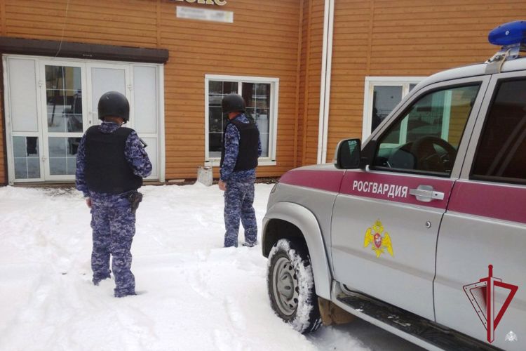 В Бурятии сотрудники Росгвардии задержали подозреваемого в повреждении чужого имущества