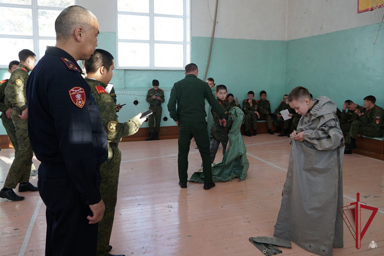 Военно-спортивные игры памяти сотрудника вневедомственной охраны прошли в Улан-Удэ 