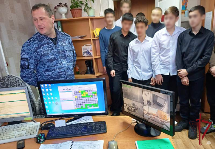 В Бурятии росгвардейцы провели дни открытых дверей 