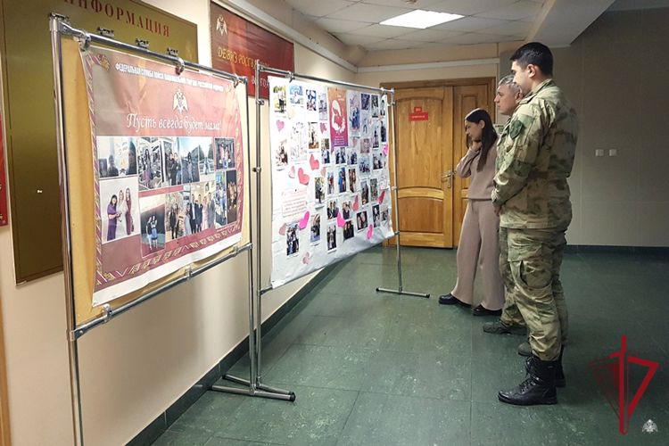 Росгвардейцы поздравили женщин с Днем матери