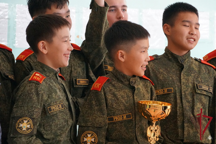 Военно-спортивные игры памяти сотрудника вневедомственной охраны прошли в Улан-Удэ 