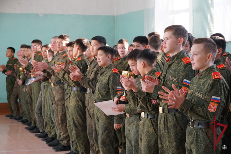 Военно-спортивные игры памяти сотрудника вневедомственной охраны прошли в Улан-Удэ 