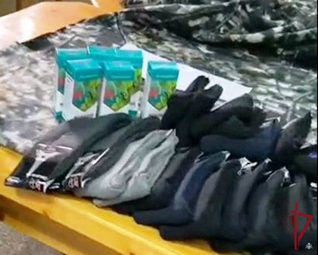 В Бурятии сын служащей Росгвардии отправил новогодние подарки участникам СВО