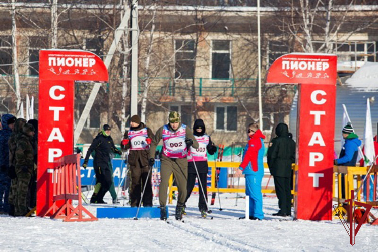 В Хабаровске росгвардейцы Бурятии выиграли чемпионат Восточного округа по военно-спортивному многоборью