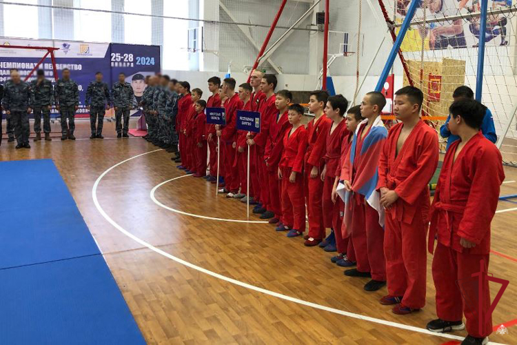 В Бурятии прошел чемпионат и первенство ДФО по универсальному бою памяти сотрудника ОМОН Росгвардии 