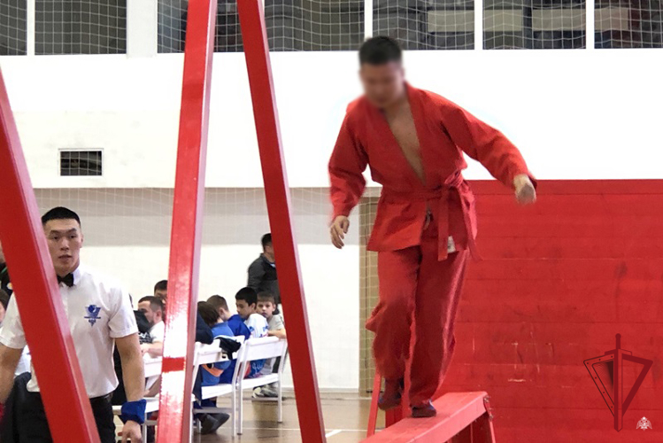 В Бурятии прошел чемпионат и первенство ДФО по универсальному бою памяти сотрудника ОМОН Росгвардии 
