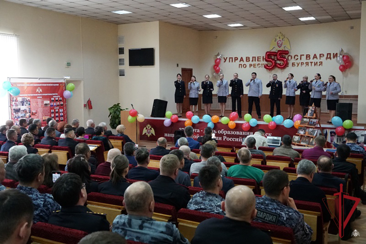 В Бурятии наградили сотрудников государственного контроля и лицензионно-разрешительной работы Росгвардии