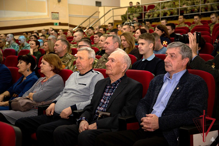 В Хабаровске росгвардеец из Бурятии стал победителем смотра-конкурса «Солдаты антитеррора» 