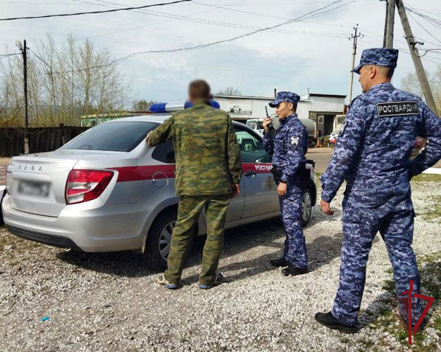 В Заиграевском районе росгвардейцы задержали гражданина, находящегося в розыске