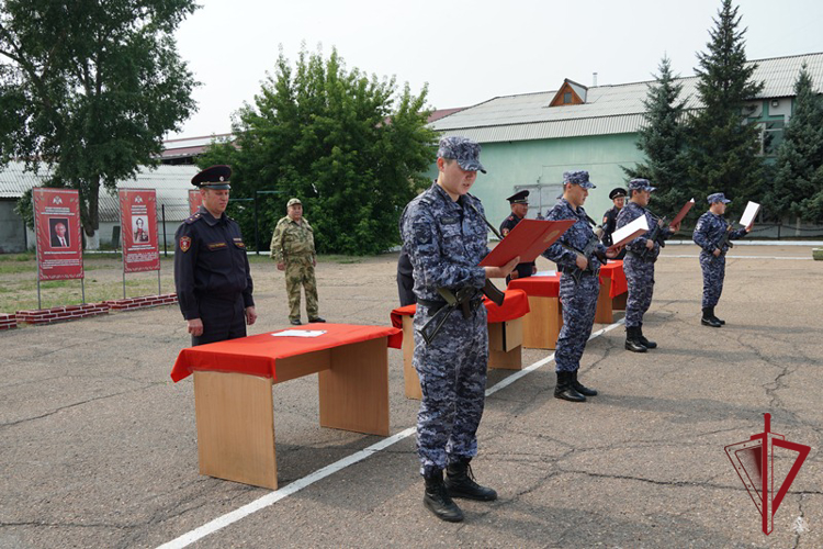 Торжественная присяга росгвардейцев состоялась в Улан-Удэ 