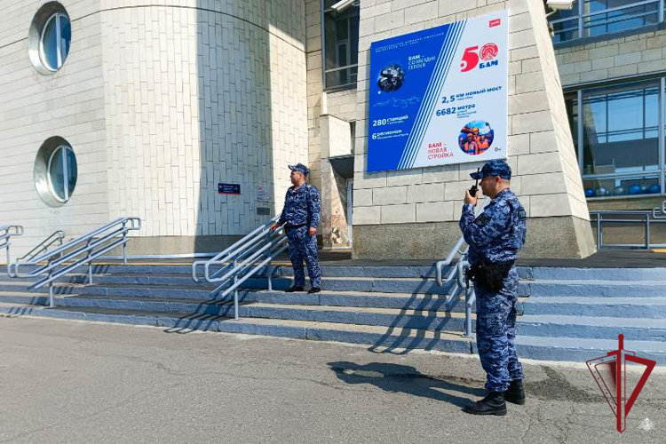 На севере Бурятии росгвардейцы обеспечили безопасность мероприятий в честь 50-летия БАМ