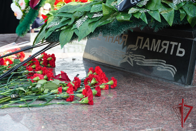 В Бурятии росгвардейцы почтили память ветеранов боевых действий