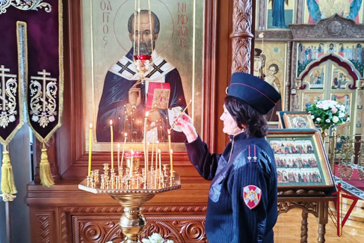 Росгвардейцы Бурятии поклонились чудотворной иконе Казанской Божией Матери
