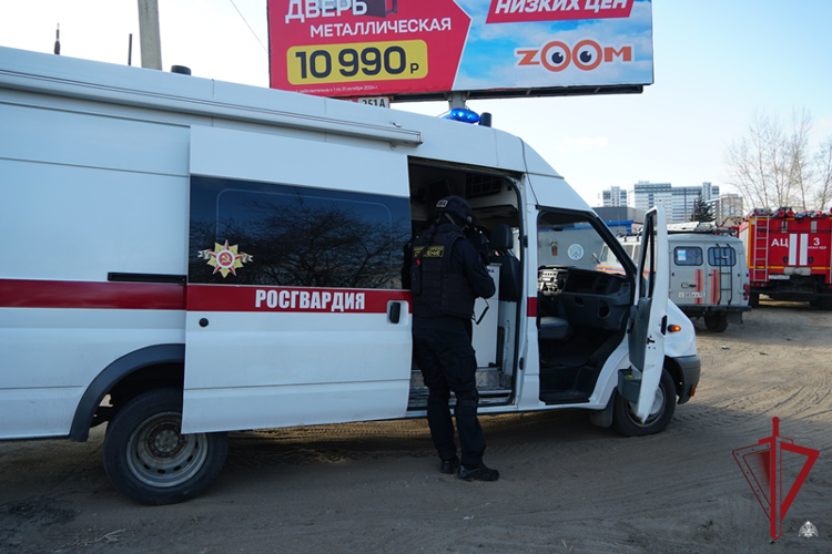 В Улан-Удэ взрывотехники Росгвардии обследовали снаряд