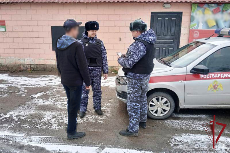 В Бурятии росгвардейцы задержали гражданина в федеральном розыске