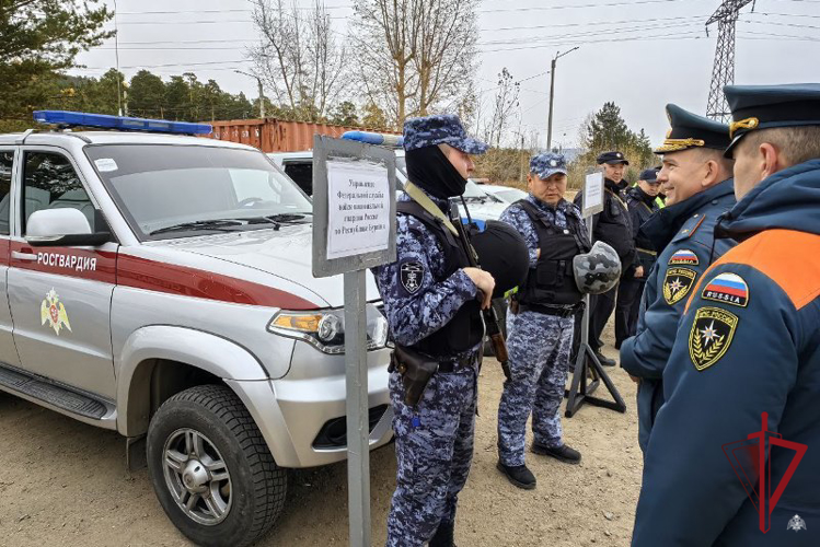 Росгвардейцы Бурятии приняли участие во всероссийских учениях по гражданской обороне