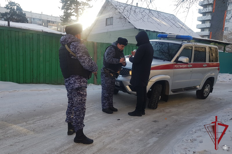 В Улан-Удэ росгвардейцы задержали гражданина в федеральном розыске