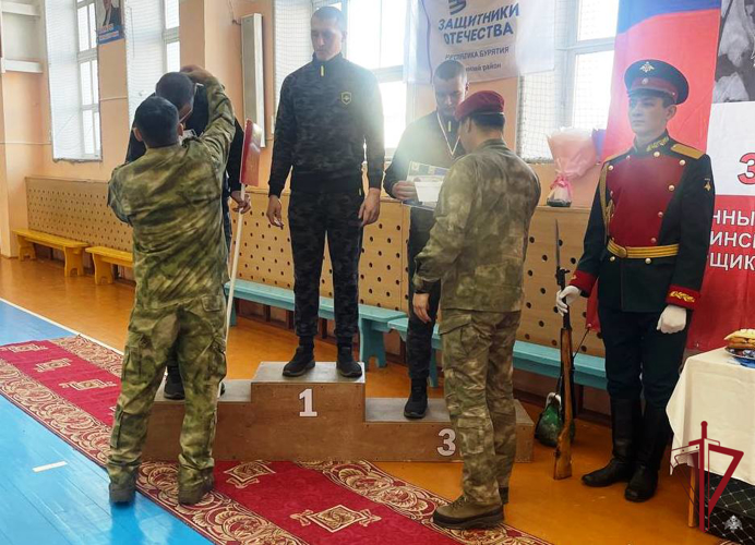 В Бурятии состоялся турнир по гиревому спорту памяти сотрудника ОМОН «Кречет»