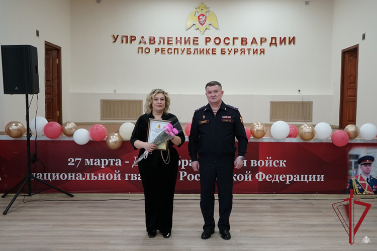 В Бурятии росгвардейцы отметили День образования войск национальной гвардии Российской Федерации