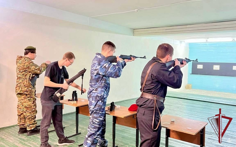 В Северобайкальске росгвардейцы приняли участие в турнире «Ворошиловский стрелок»