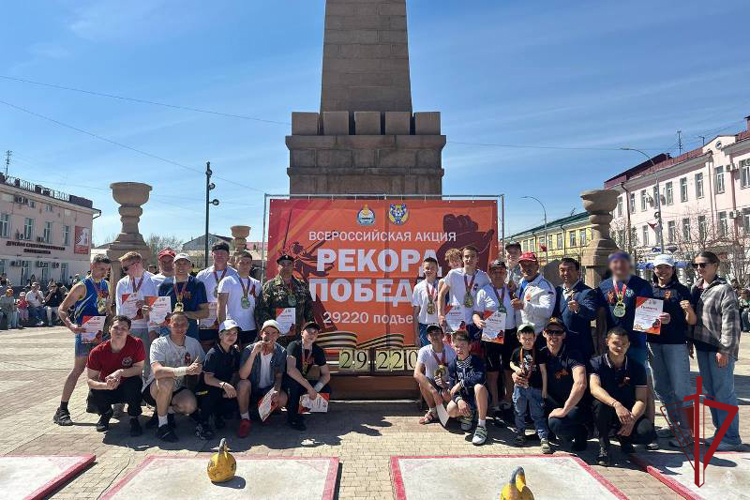 В Бурятии росгвардеец принял участие в акции «Рекорд Победы»