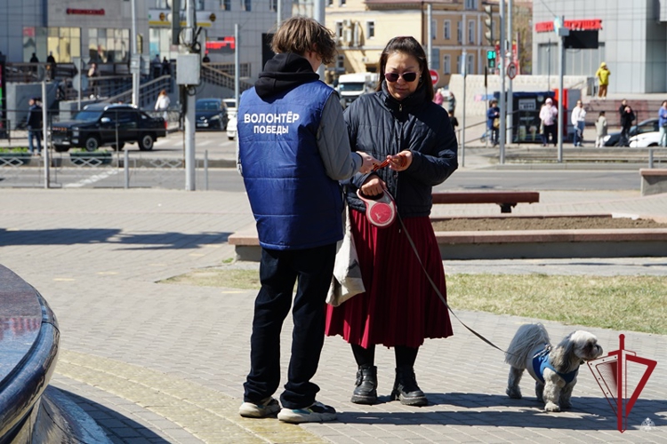 В Улан-Удэ росгвардейцы Бурятии присоединились к патриотической акции «Георгиевская лента»