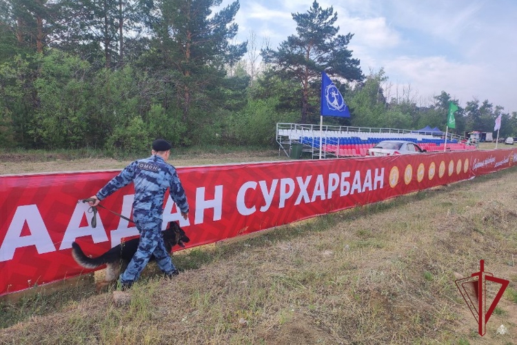 В Бурятии сотрудники Росгвардии обеспечили безопасность в период празднования «Наадан-Сурхарбан»
