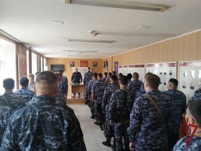 В Бурятии почтили память сотрудника вневедомственной охраны, погибшего при исполнении