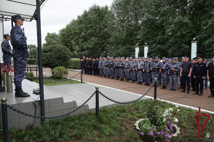 В Бурятии почтили память погибших сотрудников вневедомственной охраны